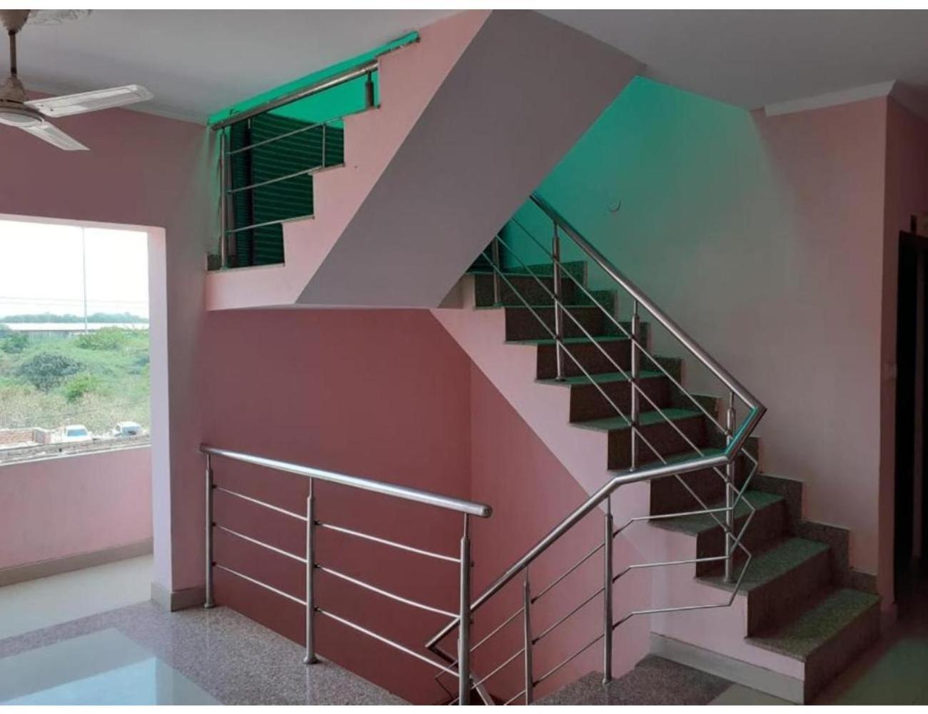 Hotel City Lodge , Chandīgarh エクステリア 写真