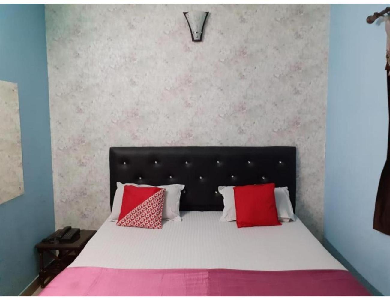 Hotel City Lodge , Chandīgarh エクステリア 写真