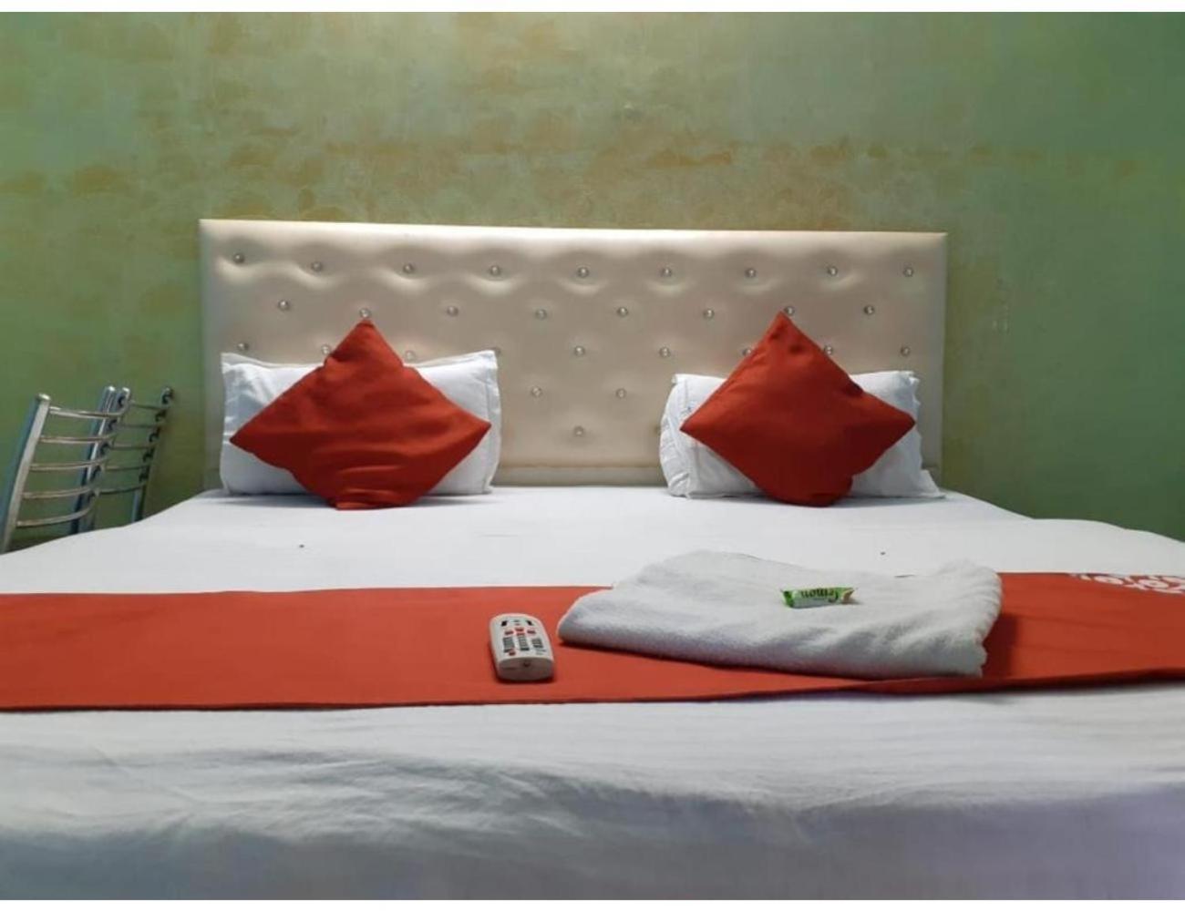 Hotel City Lodge , Chandīgarh エクステリア 写真