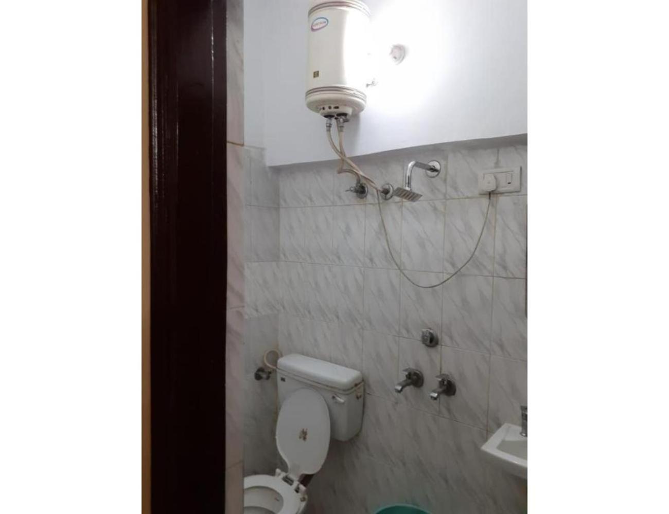 Hotel City Lodge , Chandīgarh エクステリア 写真