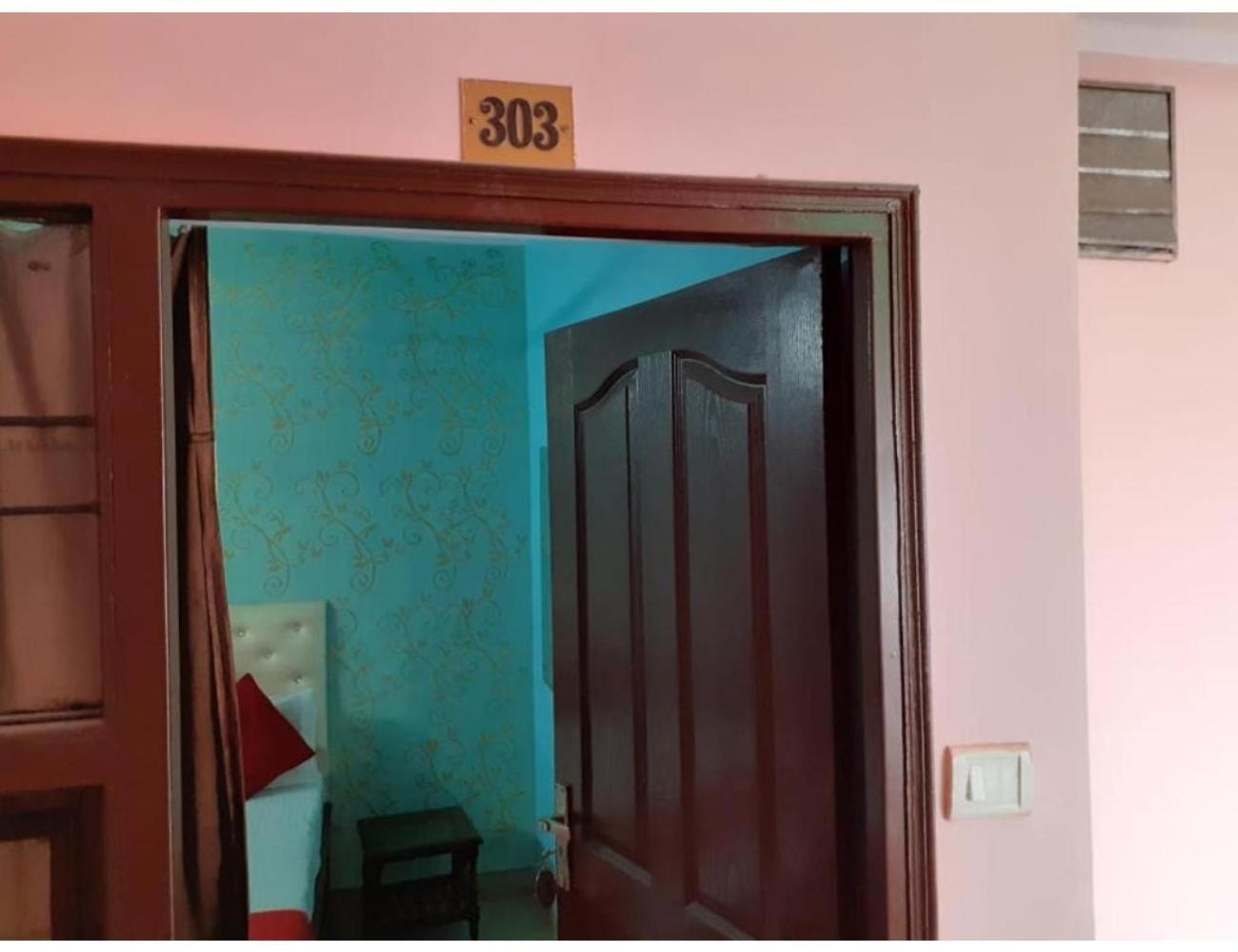 Hotel City Lodge , Chandīgarh エクステリア 写真