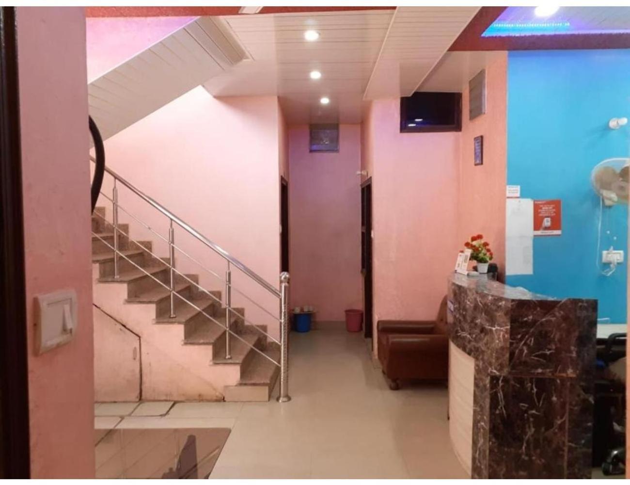 Hotel City Lodge , Chandīgarh エクステリア 写真
